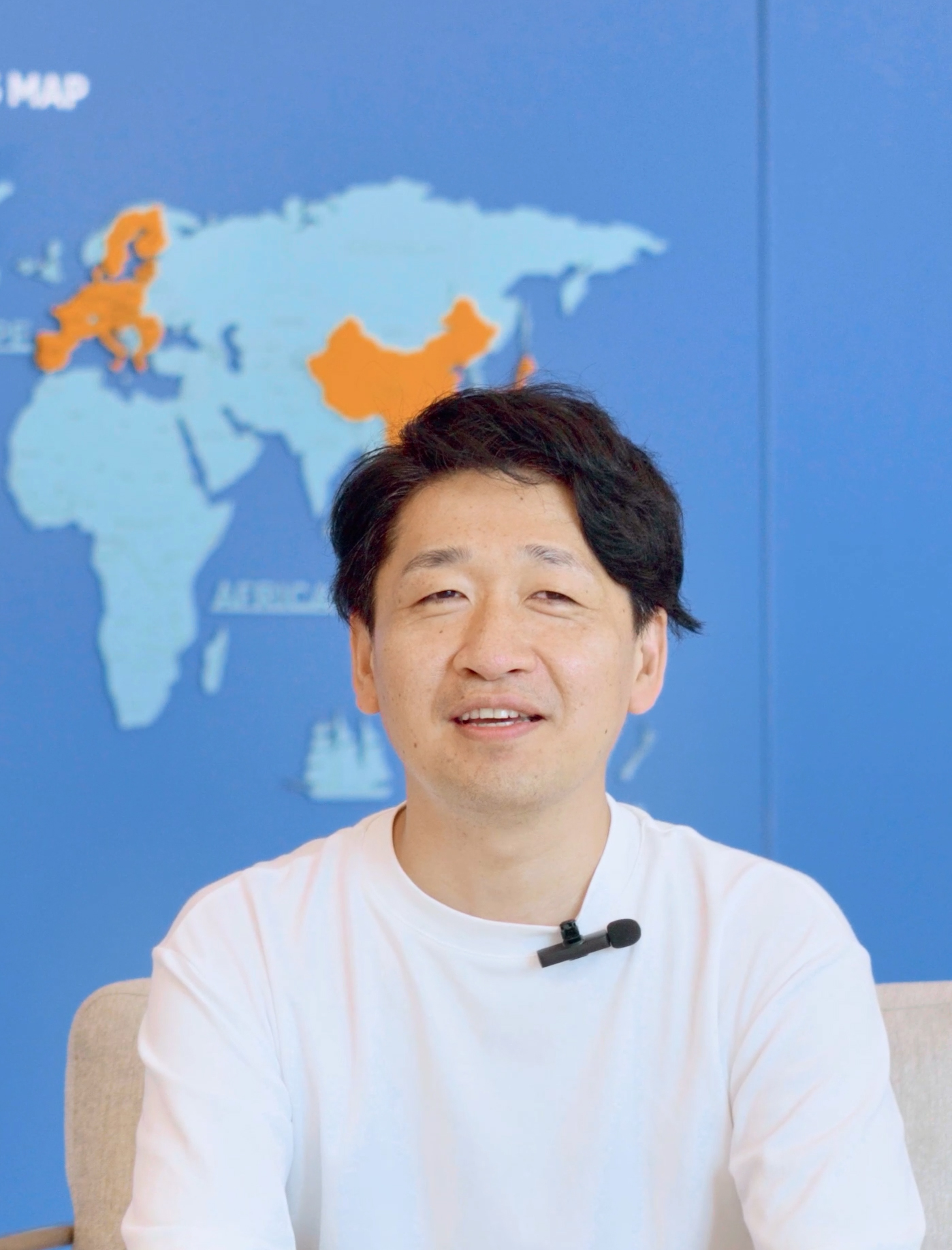 Ông Sugiura, Comnico - Production Director
